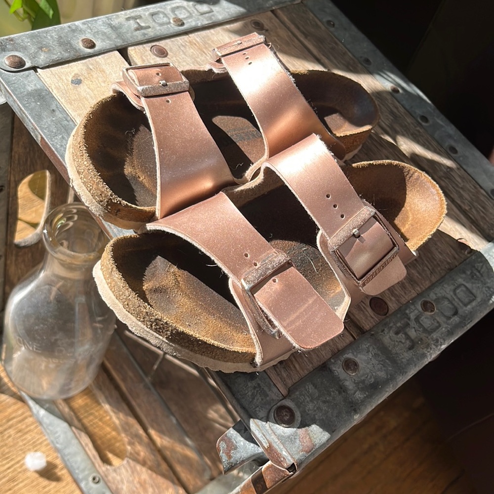 Girls Rose gold Birkenstock size 33